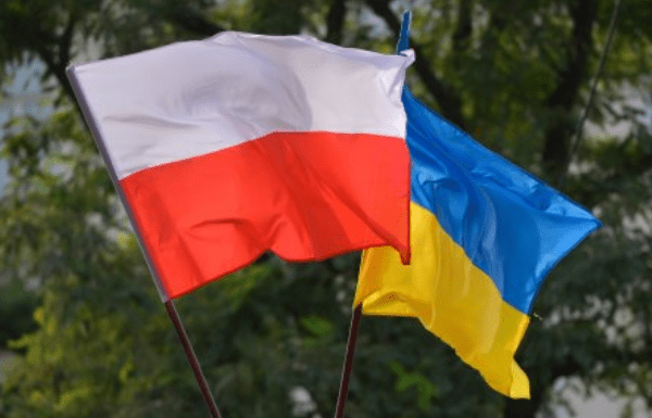 Polen sucht nach unterschiedlichen Wegen, die Ukraine zu unterjochen